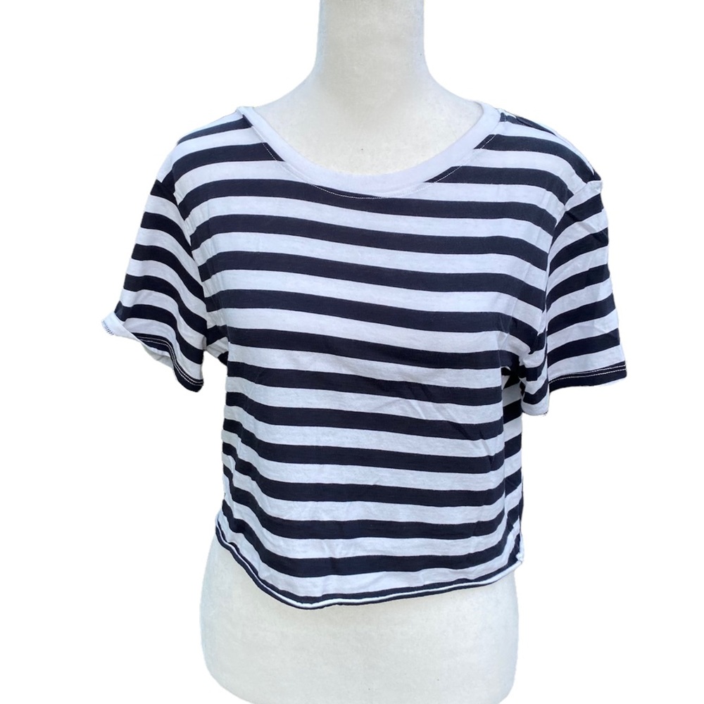SO Striped Black White Alternative Cropped Tshirt